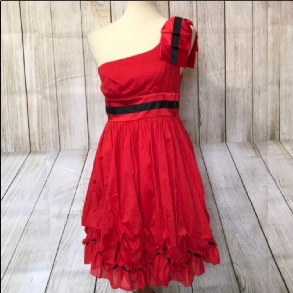 One Shoulder Dress with Black Ribbon detail